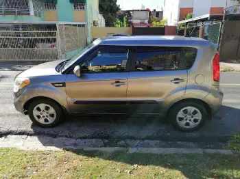 Vendo kia soul 2013 8298651242