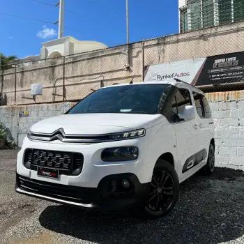 Citroen berlingo familiar 2021