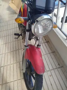 Oferta  especial  con este motor todos  su papeles  al día se  vende