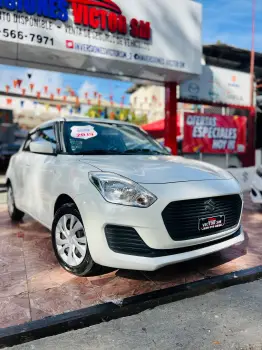 Suzuki swift blanco