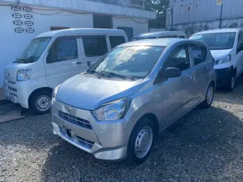 Daihatsu mira es 2018