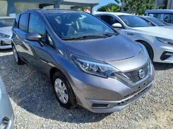 Vendo nissan note 2019  financiamiento disponible