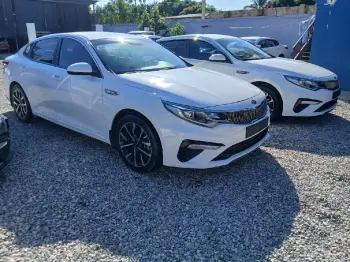 Vendo kia k5 2019 financiamiento disponible