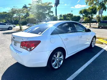 2014 chevrolet cruze 2lt - 315000 negociable!!!