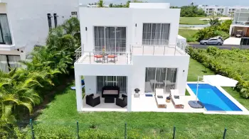 Vendo villa en el residencial sunrise ubicado en la romana