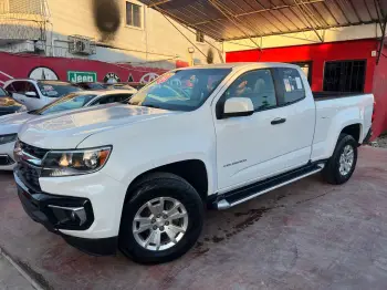 Chevrolet colorado 2021  clean carfax  motor 4 cilindr precio oferta 1