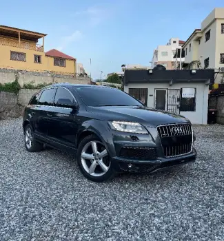 Audi q7 awd panoramica 2013