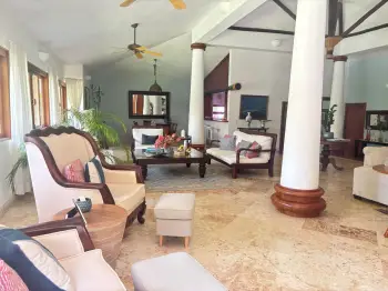 Vendo inmueble en casa de campo.