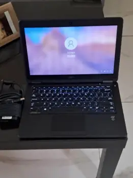 Laptop dell portatil 7250 i5 8gb 250gb disco ssd