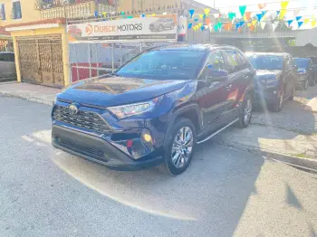 toyota rav4 xle premium 2020