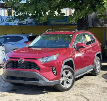 Toyota raf4 2019 le 4x4