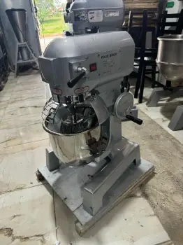 Mixer batidora mangusera 10 qts nueva