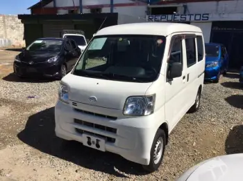 Daihatsu hijet 2017