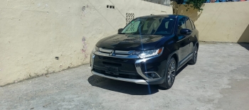 Mitsubishi outlander se 2017