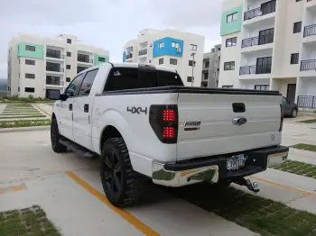 Se vende ford f150 doble cabina ecoboost 2014 inf whatsapp 829-267-491