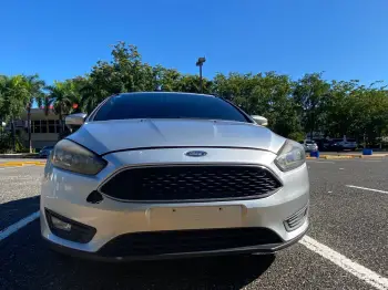 Ford focus 2016 se sedan 295000 de oportunidad