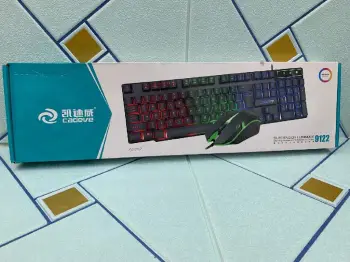 Teclado y mouse con luces led