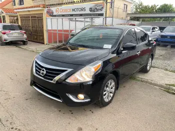 Nissan versa 2017