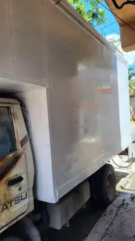 Furgón de daihatsu cama corta