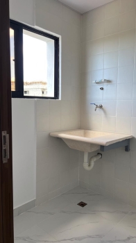 Apartamento de 3 habitaciones en venta en la av. ecológica.