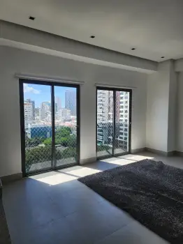 Alquilo apartamento 1 habitación con línea blanca en piantini