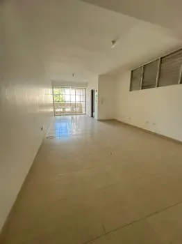 Alquilo apartamento de 2 habitaciones y 2 parqueos en gazcue