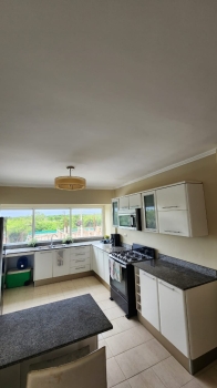 Apartamento de 2 habitaciones en venta en juan dolio.