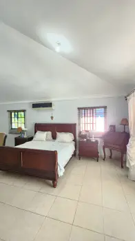 Villa de 3 habitaciones en venta en juan dolió.