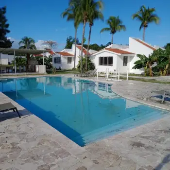 Villa de 3 habitaciones en venta en juan dolió.