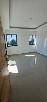 Avenida independencia apartamento primer piso 3 hab 1 parq