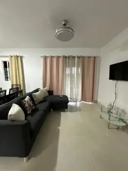 Alquilo apartamento 3 habitaciones en avenida los beisbolistas