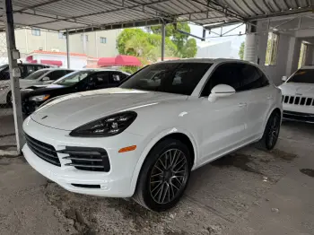 Porsche cayenne 2019
