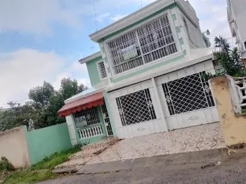 Hermosa casa en venta en los frailes 2