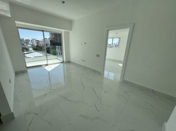 Apartamento en alquiler en piantini con linea blanca
