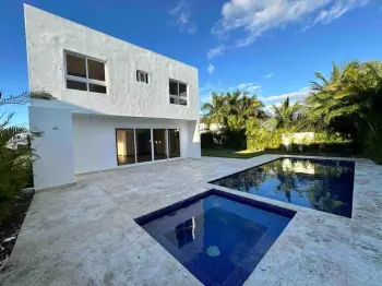 Villa de 4 habitaciones en venta en juan dolió.