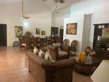 Villa de 3 habitaciones en venta en juan dolió.