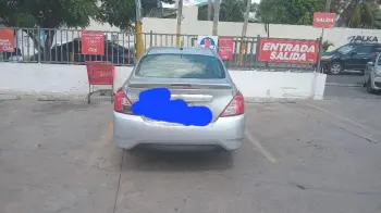 Nissan versa 2016