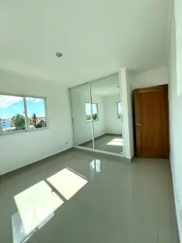  VENDO AMPLIO Y COQUETO APARTAMENTO EN ALMA ROSA I! 