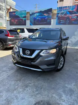 Nissan rogue sv