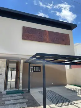 Casa en residencial cerrado – jardines del sur santiago