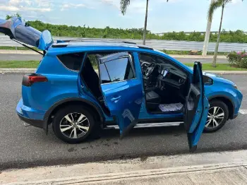 Vendo toyota rav4
