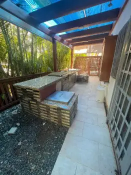 Villa de 5 habitaciones en venta en juan dolió.
