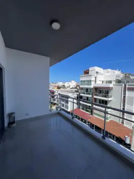 Rento apartamento de 2 habitaciones 2 parqueos el millon