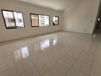 Naco apartamento en alquiler de 3 habitaciones 2 parqueos clásico