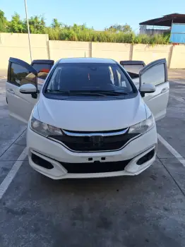 Honda fit 2019 en buenas condiciones