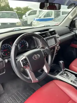 Se vende 4 runner 2016 nueva