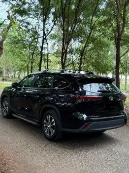 Toyoya highlander  2024
