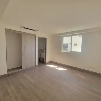 Apartamento de 4 habitaciones en venta en juan dolio.