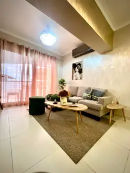 Se vende elegante apartamento totalmente amueblado de 100 m en el excl