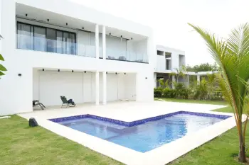 Vendo hermosa villa en playa nueva romana